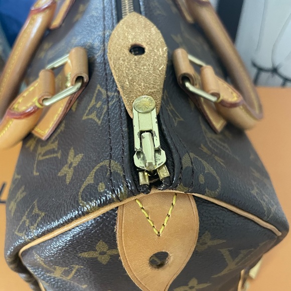 Louis Vuitton Speedy 25 monogram - Picture 9 of 16